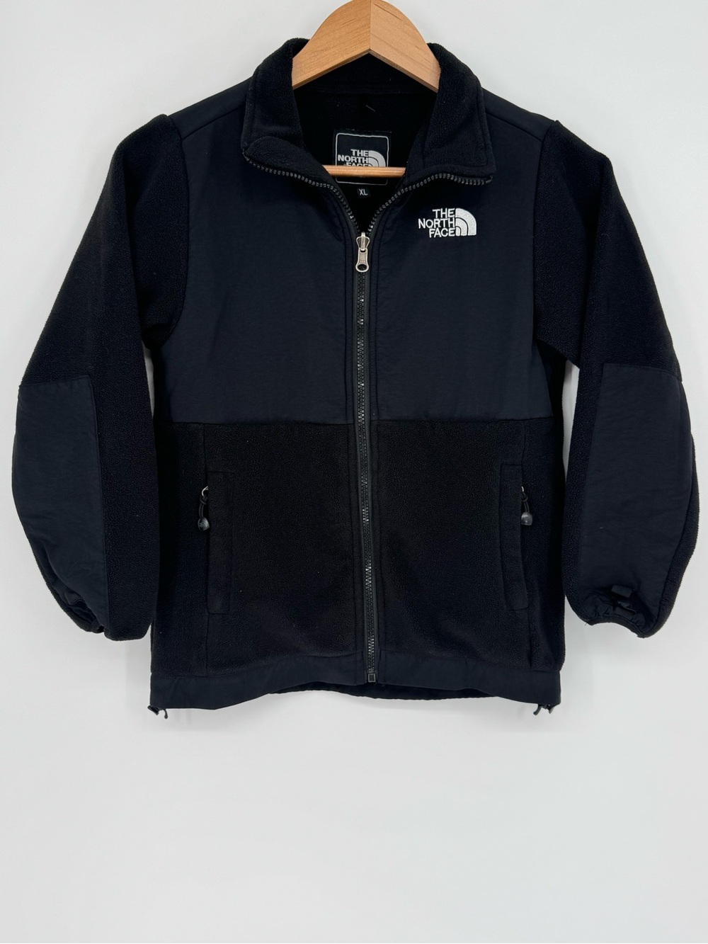 The North Face Polartec Denali Fleece Youth XL Full Zip Black Jacket
